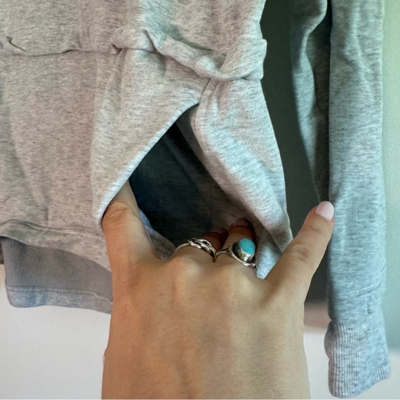 Lululemon Find Your Unwind Light Grey Pullover size 6 - Picture 4 of 8